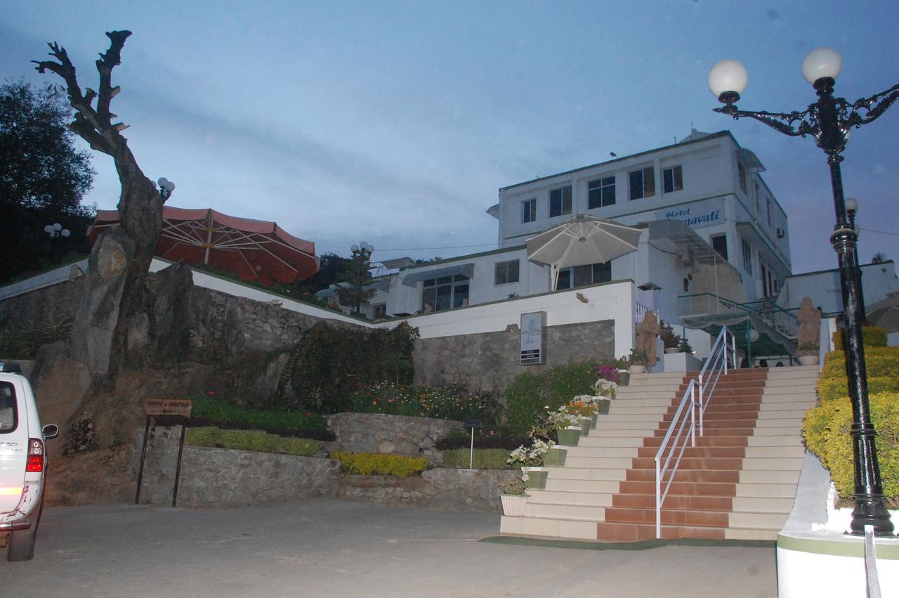 Hotel Karnavati Abu Zewnętrze zdjęcie