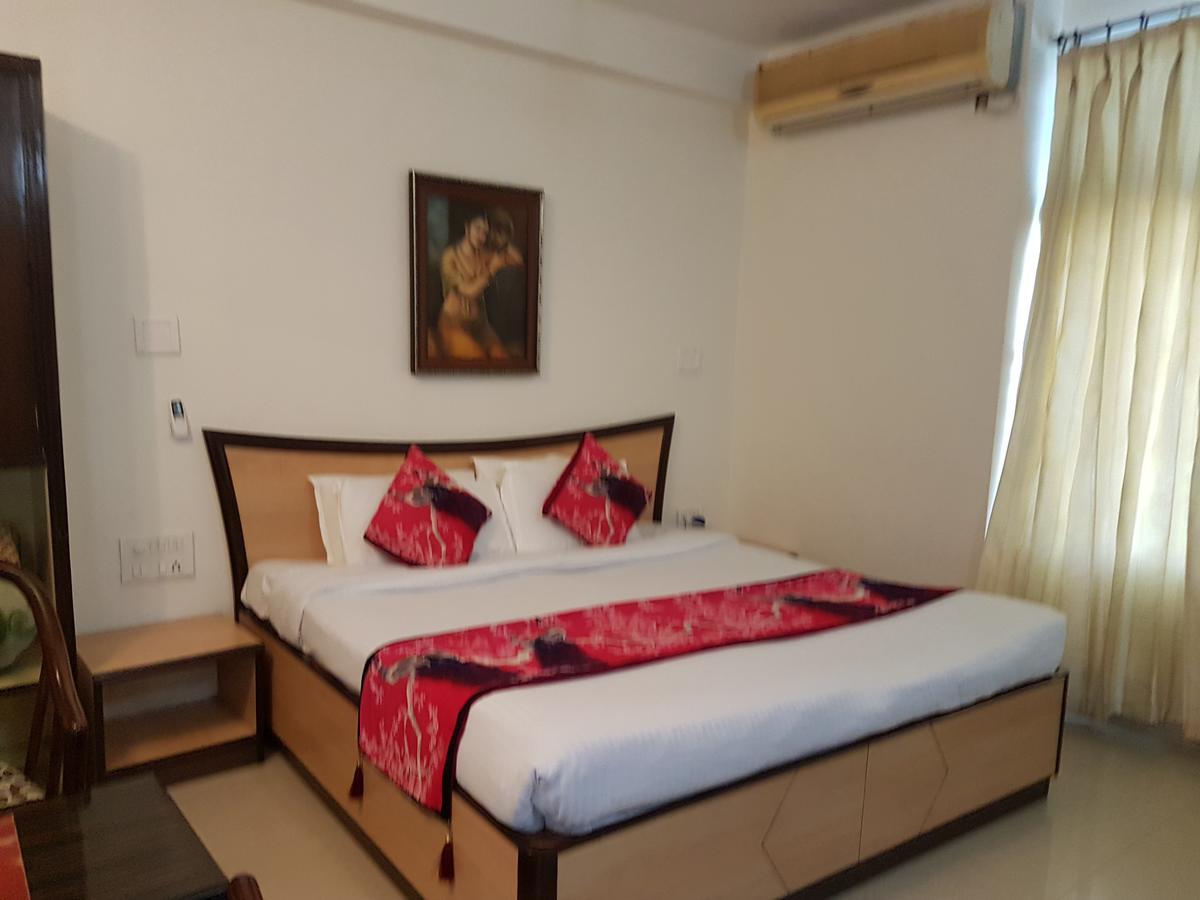 Hotel Karnavati Abu Zewnętrze zdjęcie