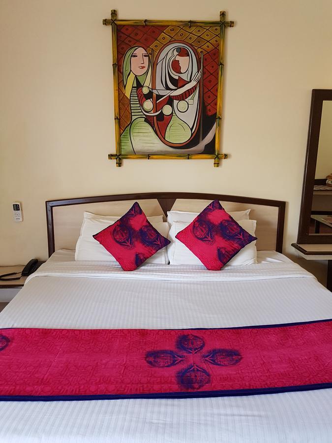 Hotel Karnavati Abu Zewnętrze zdjęcie