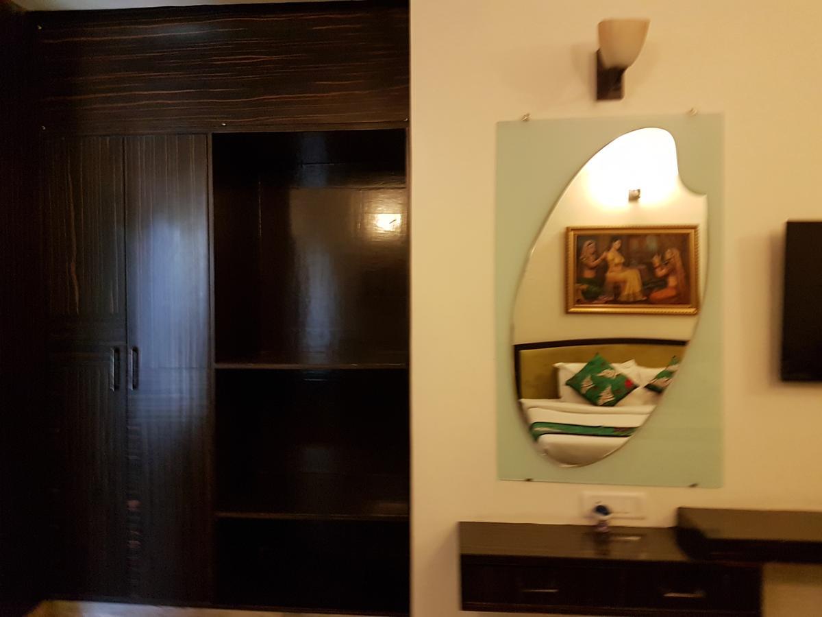 Hotel Karnavati Abu Zewnętrze zdjęcie
